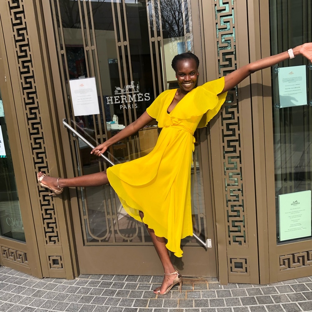 Meet your Posher, Samia